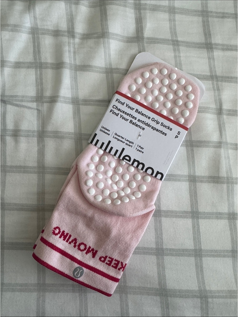 🆕💕 Lululemon Find Your Balance Grip Quarter Socks - Pink Pearl - Picture 5 of 6